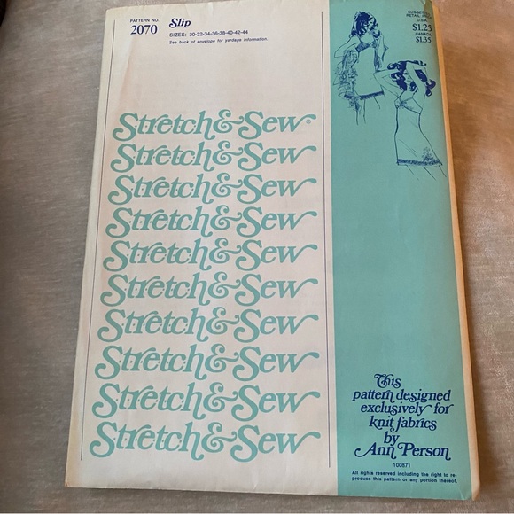 Vintage Stretch & Sew Pattern Slip New - Picture 1 of 3